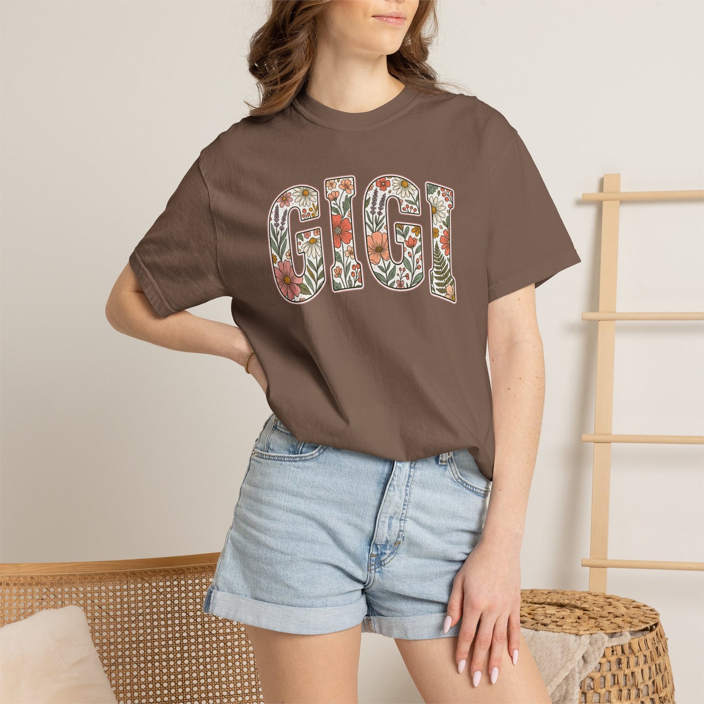 GIGI floral block letters T-Shirt | botanical name shirt